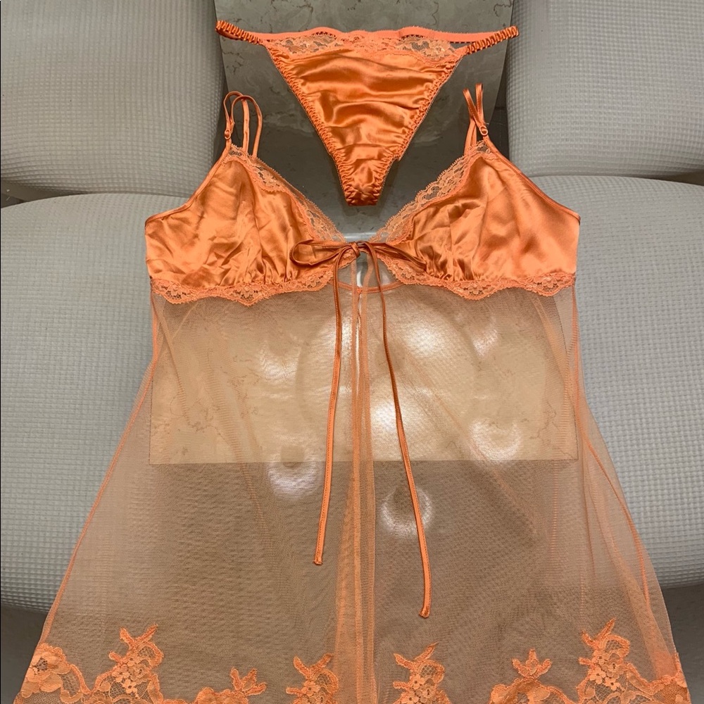 Victoria’s Secret Chemise